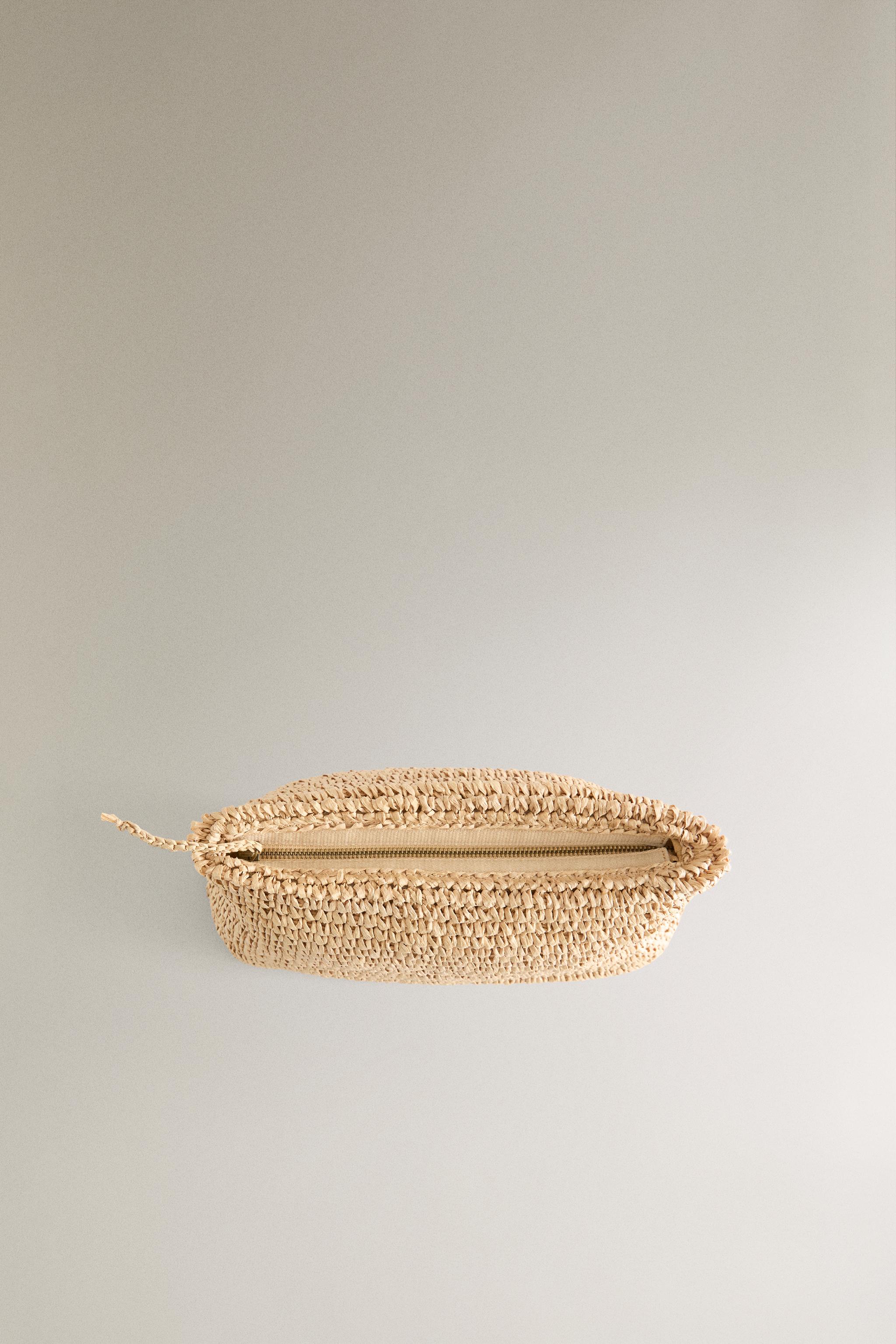 LARGE PAPER MAKEUP BAG
